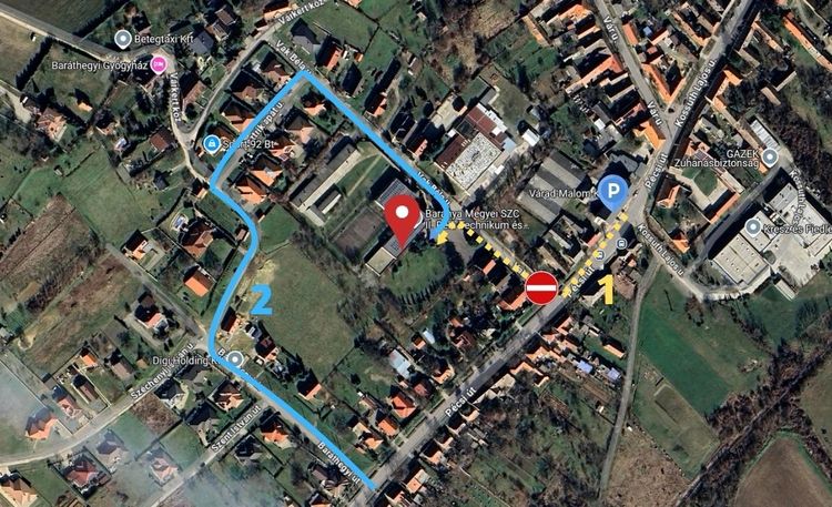Lezárták a Vak Béla utca bejáratát!